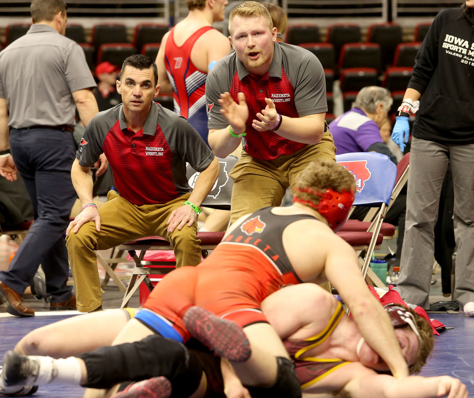 021419-qct-IA-HS-Wrestling-062